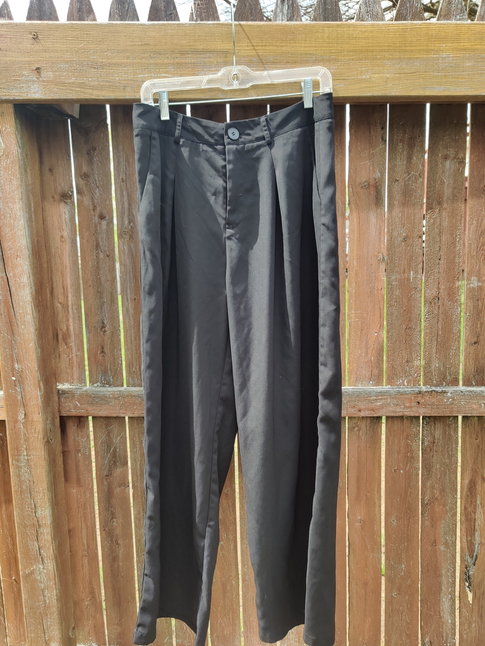 Cider Black High-Waist Pleated Trousers